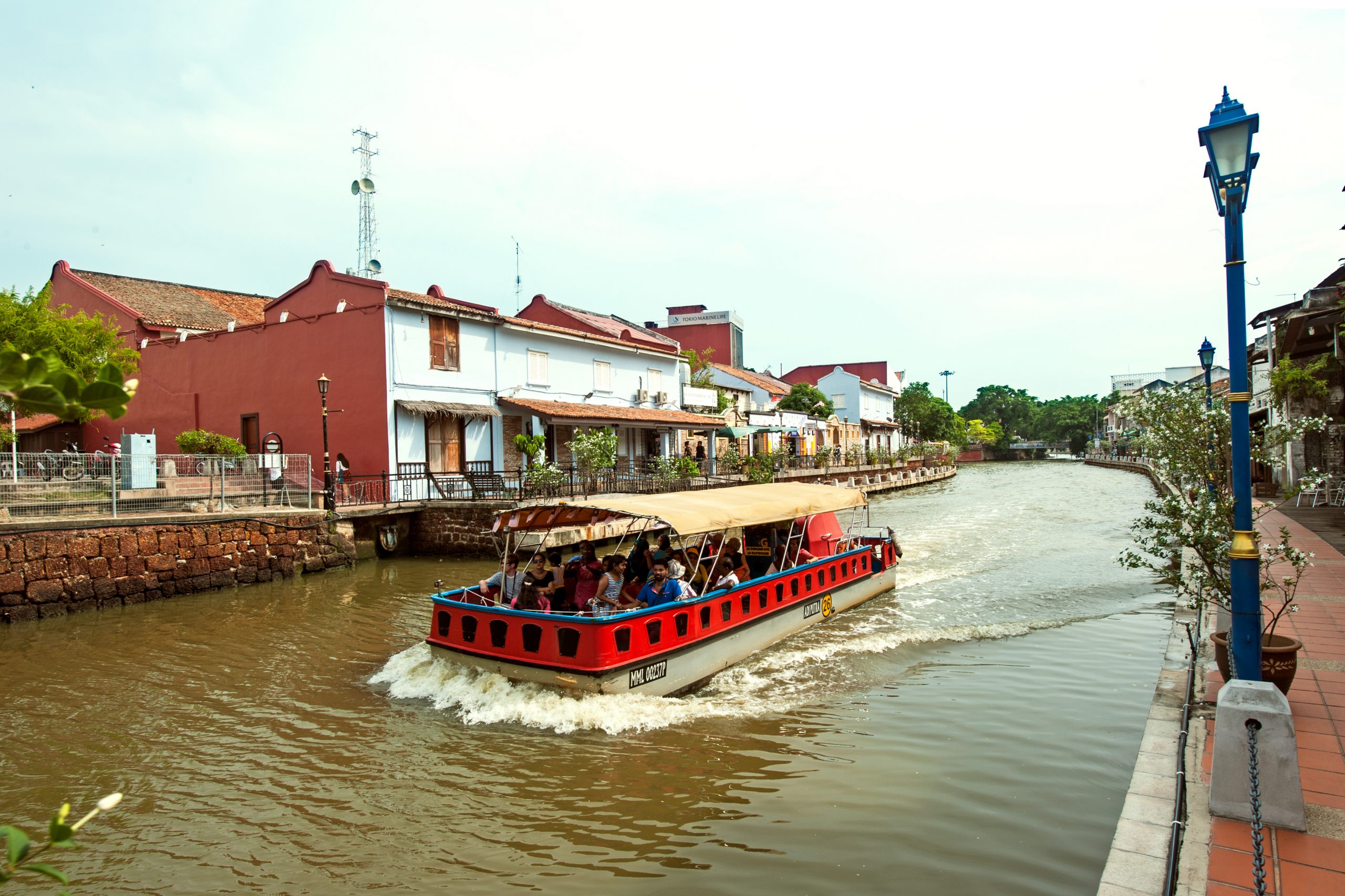 river cruises melaka
